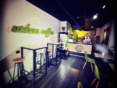 Inchiriez spatiu pentru cafenea etc. C.A. Rosetti